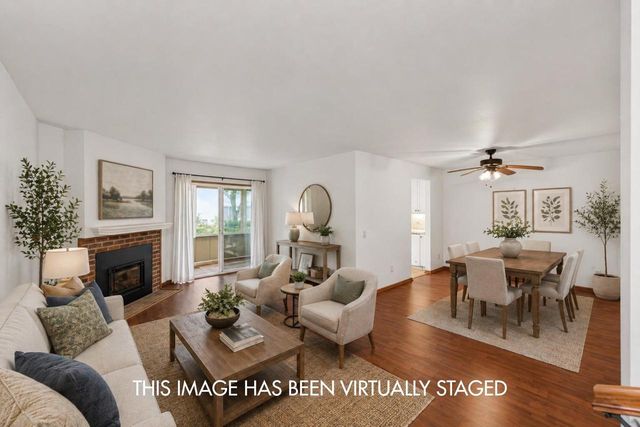 7832 E Oakbridge Way, Madison, WI 53717