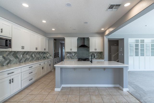 3865 Henshaw Rd, West Sacramento, CA 95691