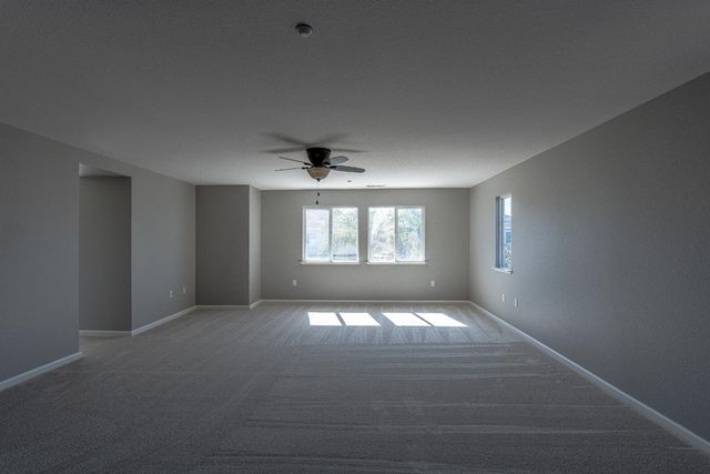 3865 Henshaw Rd, West Sacramento, CA 95691