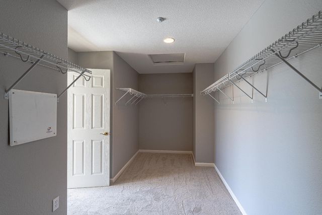 3865 Henshaw Rd, West Sacramento, CA 95691