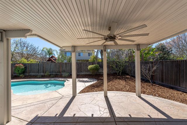 3865 Henshaw Rd, West Sacramento, CA 95691