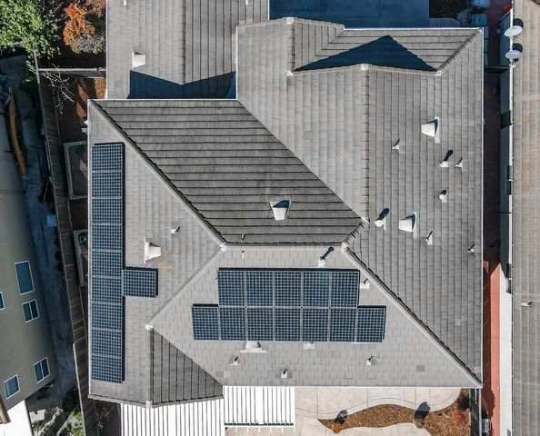 3865 Henshaw Rd, West Sacramento, CA 95691