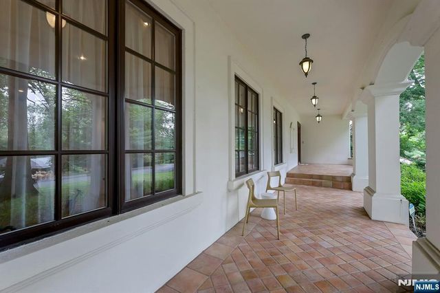 285 Arch Road, Englewood, NJ 07631