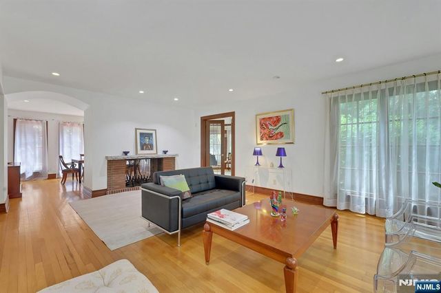 285 Arch Road, Englewood, NJ 07631