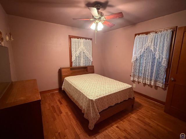 1943 SE Hudson BLVD, Topeka, KS 66607