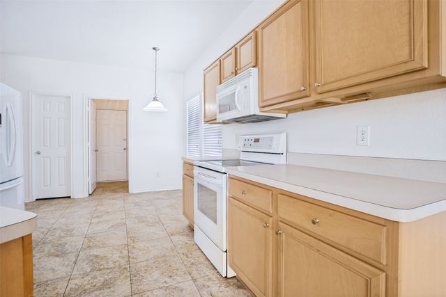 1703 White Mountain Way, Princeton, TX 75407