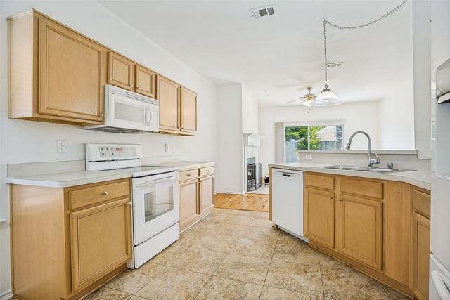 1703 White Mountain Way, Princeton, TX 75407