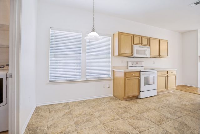 1703 White Mountain Way, Princeton, TX 75407