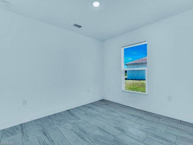 851 Bedford DR, Lehigh Acres, FL 33974