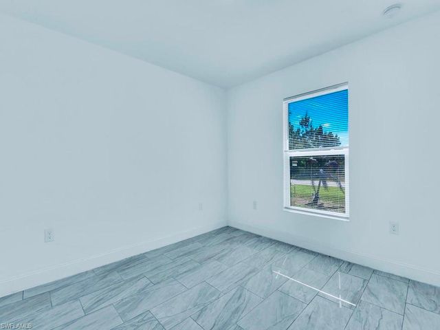851 Bedford DR, Lehigh Acres, FL 33974