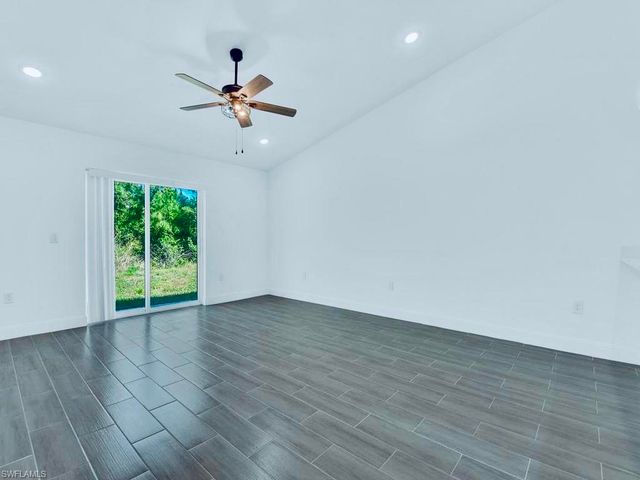 851 Bedford DR, Lehigh Acres, FL 33974