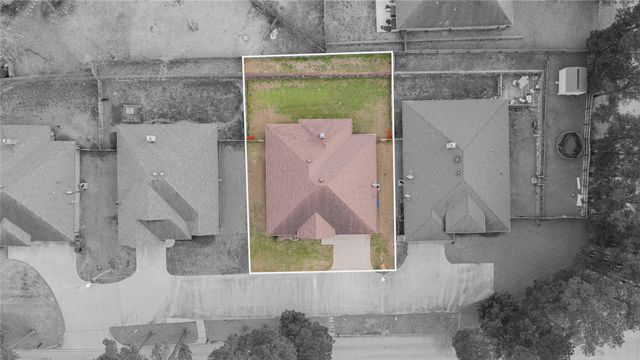 2114 W Hawkins Parkway, Longview, TX 75605