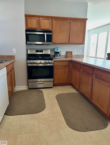 32238 Chatham Street, New Haven, MI 48048