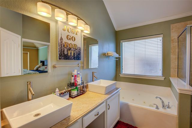 2472 Deerwood Drive, Little Elm, TX 75068