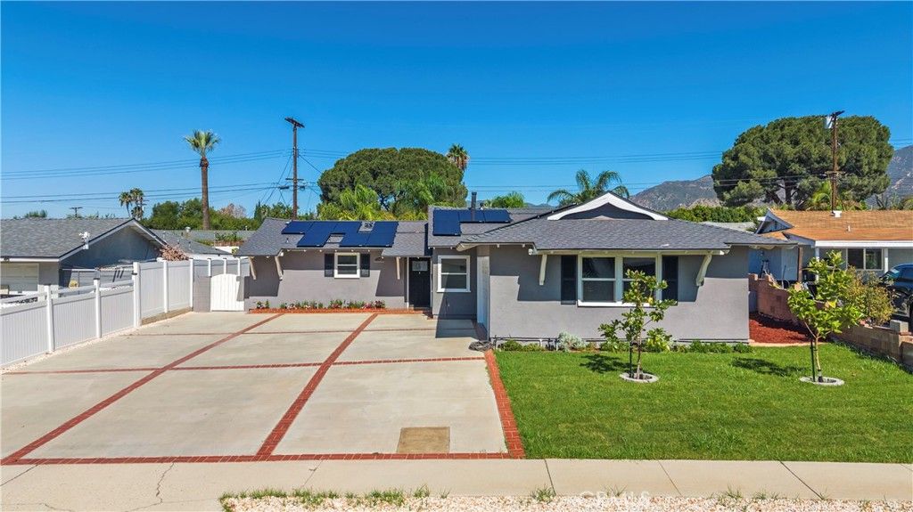 12929 Altano, Sylmar, CA 91342 — exterior