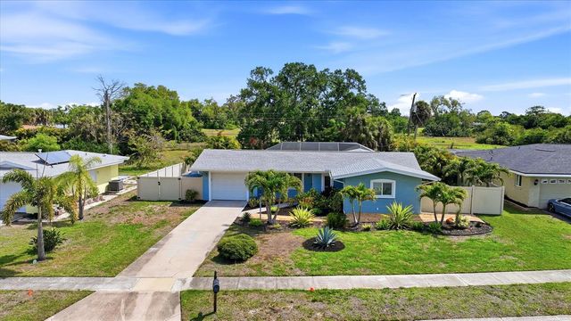 2486 BREAKWATER CIRCLE, Sarasota, FL 34231
