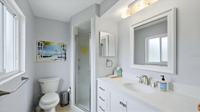 2486 BREAKWATER CIRCLE, Sarasota, FL 34231