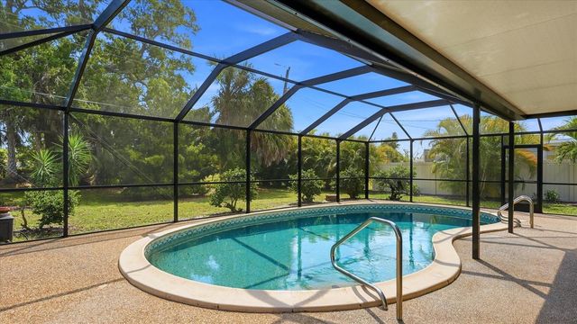 2486 BREAKWATER CIRCLE, Sarasota, FL 34231