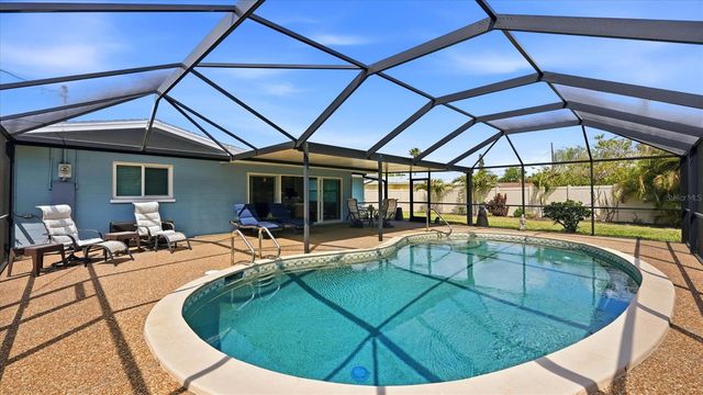 2486 BREAKWATER CIRCLE, Sarasota, FL 34231