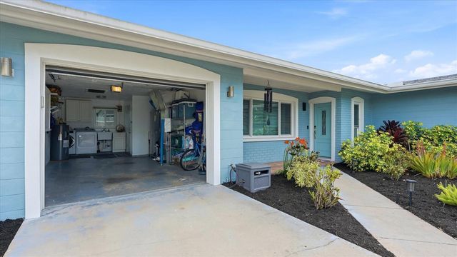 2486 BREAKWATER CIRCLE, Sarasota, FL 34231