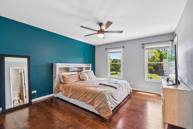 335 FARMHILL Circle, Wauconda, IL 60084