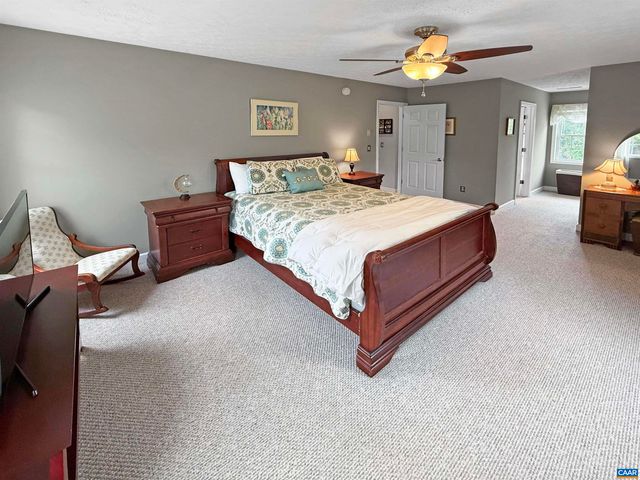 1646 PUGHS STORE RD, Afton, VA 22920