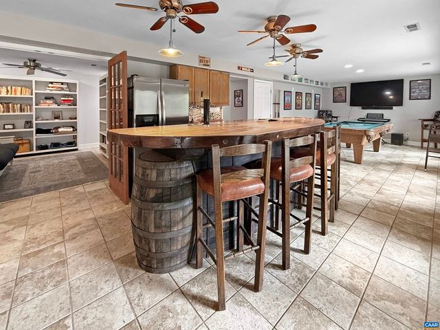 1646 PUGHS STORE RD, Afton, VA 22920