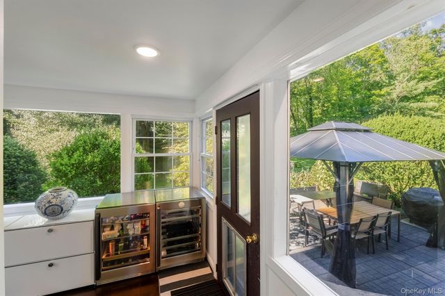 28 Winslow Road, White Plains, NY 10606