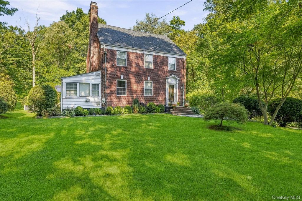 28 Winslow Road, White Plains, NY 10606 — photo 3