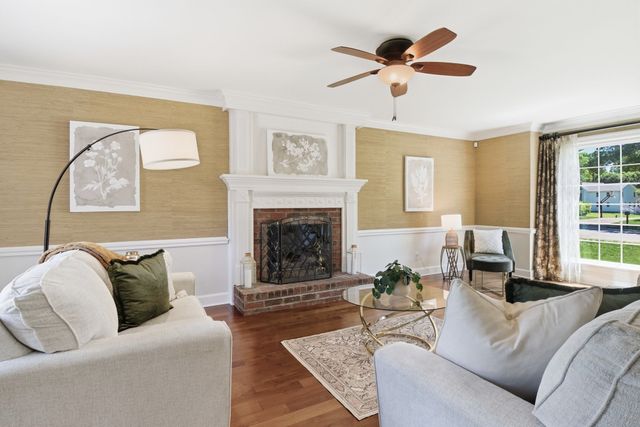 166 Cottonwood Dr, Franklin, TN 37069