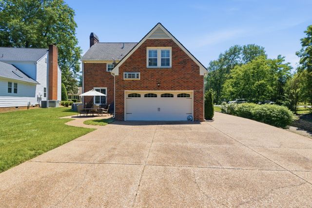 166 Cottonwood Dr, Franklin, TN 37069