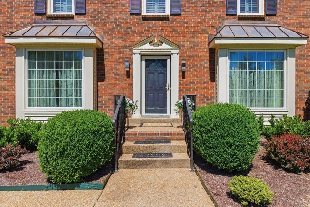 166 Cottonwood Dr, Franklin, TN 37069