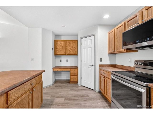 1703 Whitehall Dr 10B, Longmont, CO 80504