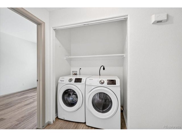 1703 Whitehall Dr 10B, Longmont, CO 80504