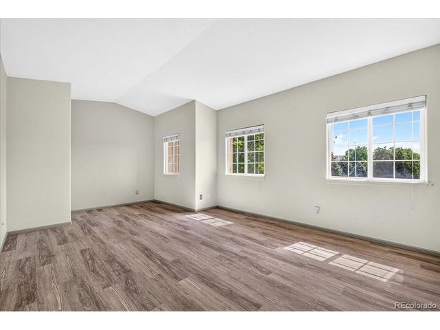 1703 Whitehall Dr 10B, Longmont, CO 80504