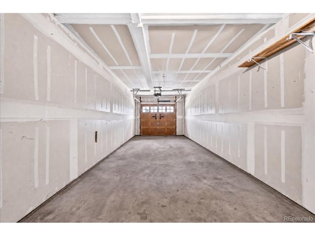 1703 Whitehall Dr 10B, Longmont, CO 80504