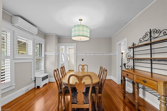 305 E Hendrix Street, Greensboro, NC 27401