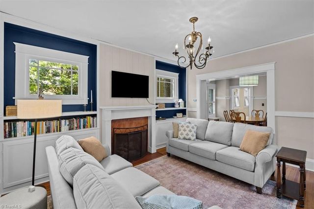 305 E Hendrix Street, Greensboro, NC 27401