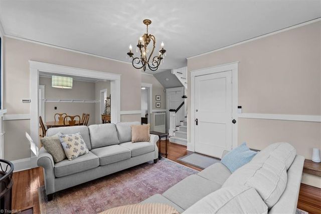 305 E Hendrix Street, Greensboro, NC 27401