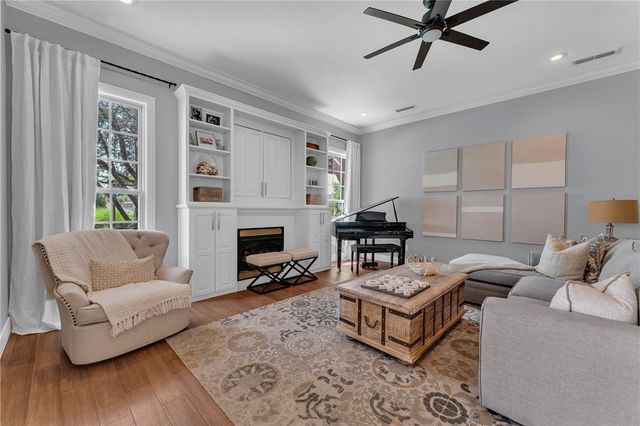 1546 S Roberts Road, Fayetteville, AR 72701