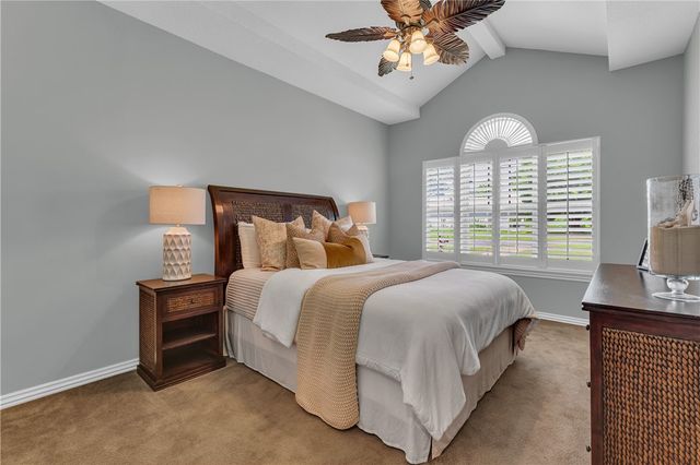 1546 S Roberts Road, Fayetteville, AR 72701