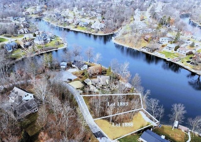 1889 Aqua Vista Drive, Lawrenceburg, IN 47025