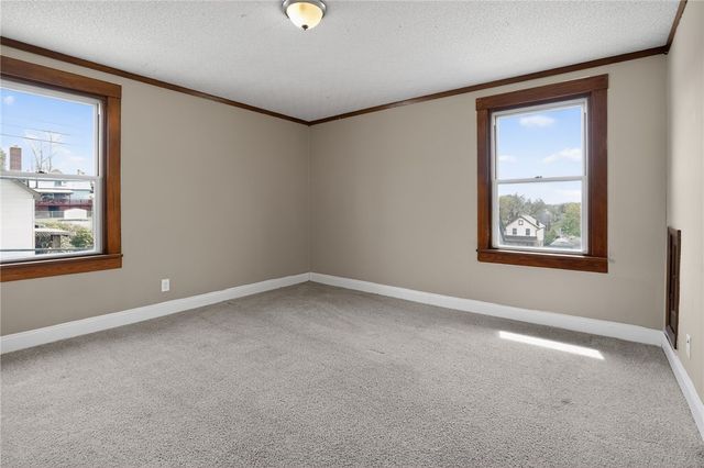 3326 Stewart St, Mckeesport, PA 15132
