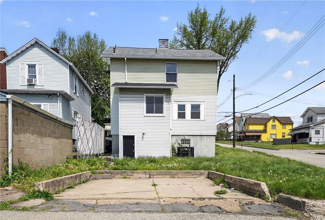 3326 Stewart St, Mckeesport, PA 15132