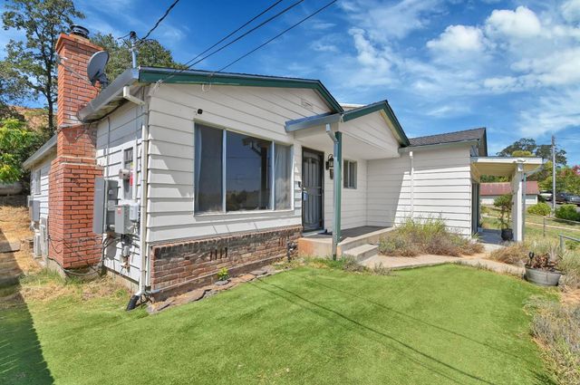 1340 Mark Twain Rd, Angels Camp, CA 95222