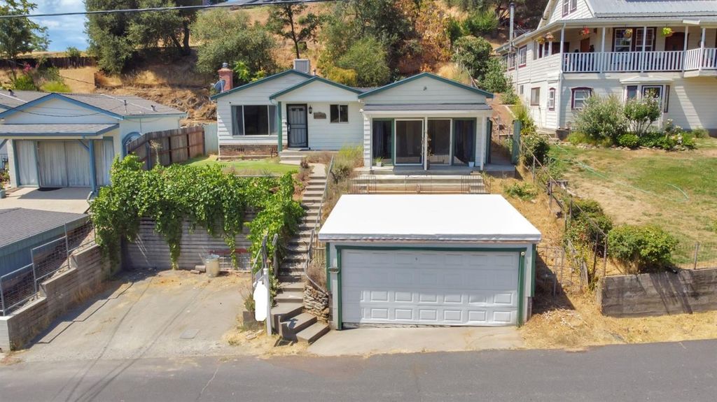 1340 Mark Twain Rd, Angels Camp, CA 95222