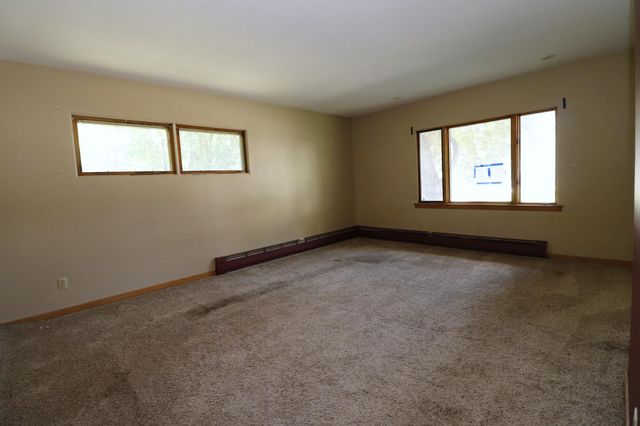718 1st Street SW, Faribault, MN 55021