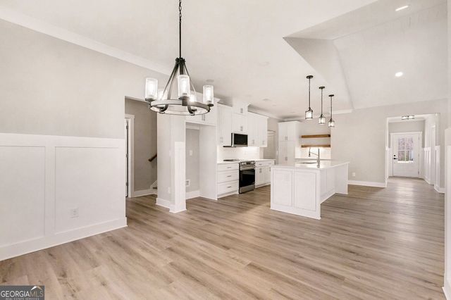 6740 Little Whistle Way, Clermont, GA 30527