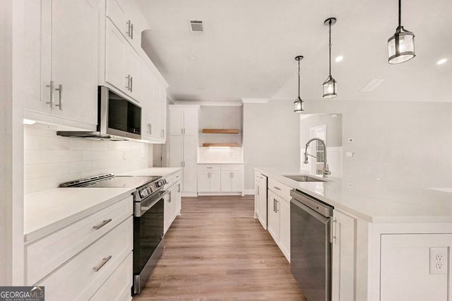 6740 Little Whistle Way, Clermont, GA 30527