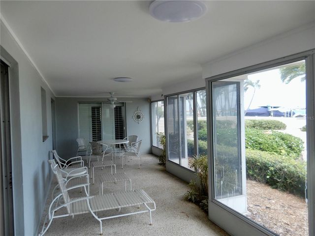 337 1ST STREET W, Tierra Verde, FL 33715